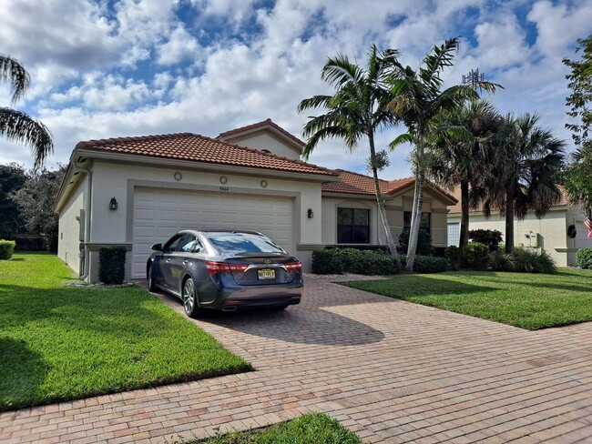 property at 9464 Isles Cay Dr