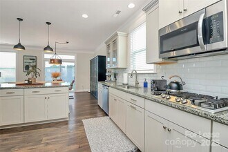 140 Carolina Ash Ln in Mooresville, NC - Foto de edificio - Building Photo