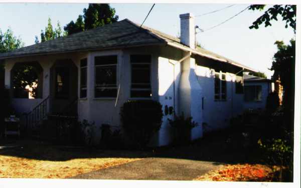 714-716 Linden Ave in Burlingame, CA - Building Photo