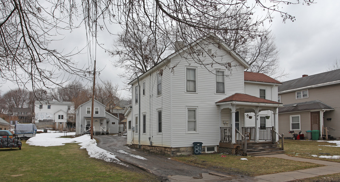 6-10 Paul St in Auburn, NY - Foto de edificio