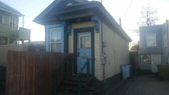 2144 Bonar St in Berkeley, CA - Building Photo
