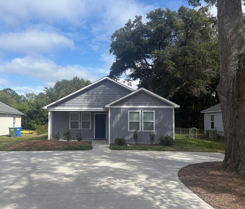 111 Avondale Ave in Wilmington, NC - Foto de edificio