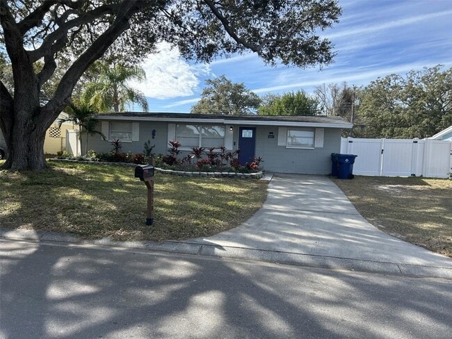 property at 11128 116th St