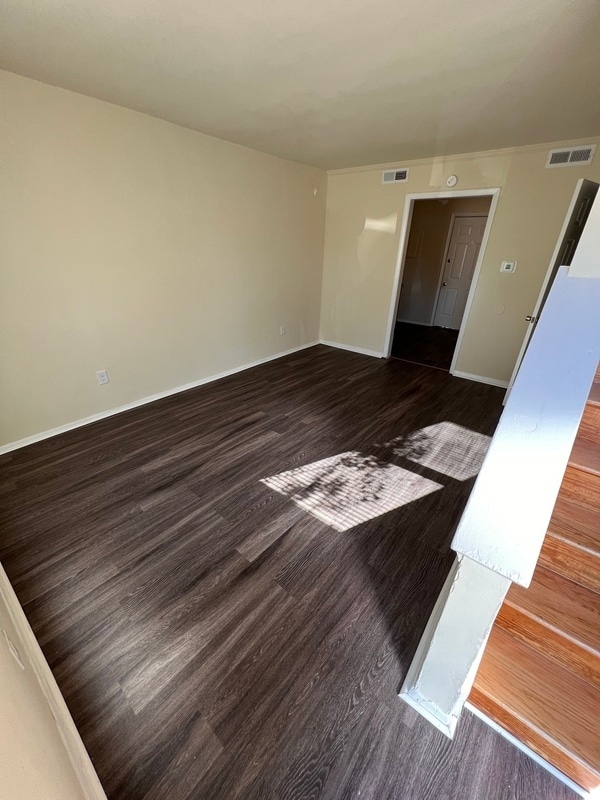 property at 1708 Carlisle Ave