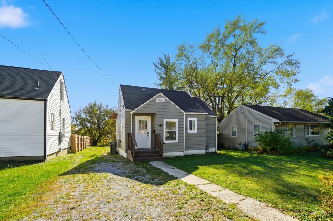 149 W Lane Ave in Lima, OH - Building Photo