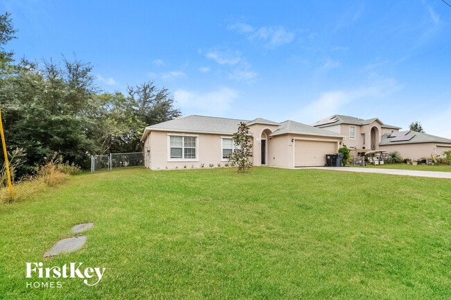 408 Naples Ct in Kissimmee, FL - Foto de edificio - Building Photo