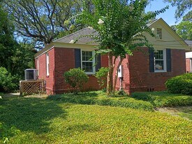 37 Yeadon Ave in Charleston, SC - Building Photo