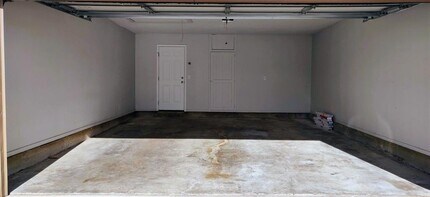 1109 Parkview Dr in Midwest City, OK - Building Photo - Building Photo