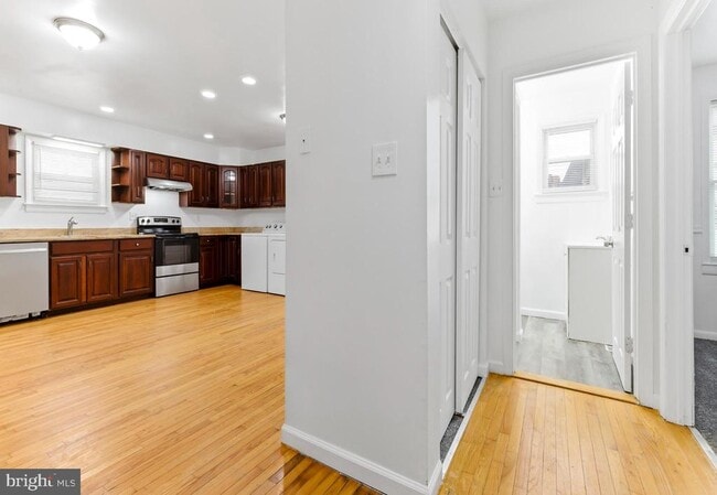 107 River Rd Dr in West Deptford, NJ - Foto de edificio - Building Photo