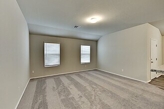 1825 Sloane Dr in Oklahoma City, OK - Building Photo - Building Photo