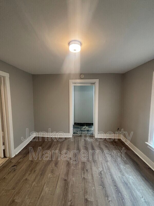 5208 S Kenneth Ave in Chicago, IL - Building Photo - Building Photo