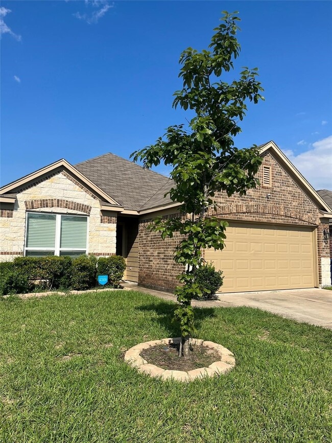14406 Prickly Pear Ct