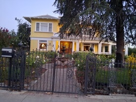 2374 Mission Inn Ave in Riverside, CA - Building Photo