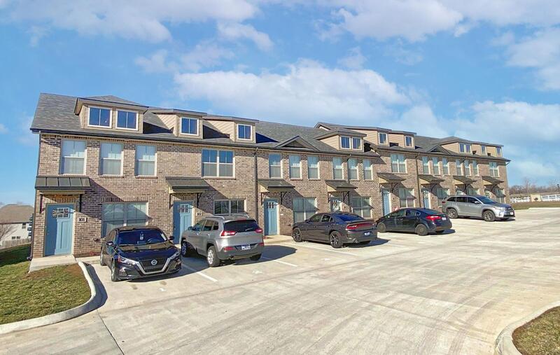 1000-102 Henry Place Blvd in Clarksville, TN - Building Photo