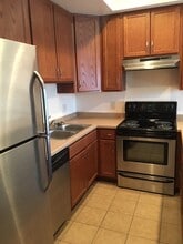 241 N Alpine Pky in Oregon, WI - Building Photo - Building Photo