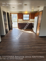 584 Spinnaker Ln in Green Bay, WI - Building Photo
