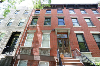 516 Clinton St in Brooklyn, NY - Building Photo - Building Photo