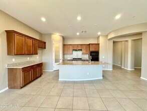 2575 S Quaintance St in Gilbert, AZ - Building Photo - Building Photo