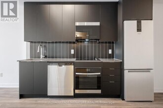 498 Caldari Rd in Vaughan, ON - Building Photo - Building Photo