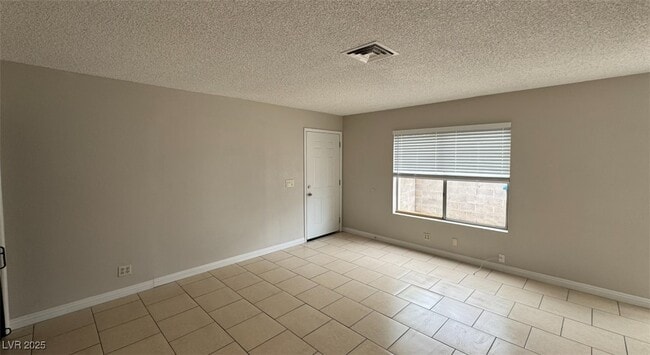 4754 Willow Crest Ave in Las Vegas, NV - Building Photo - Building Photo