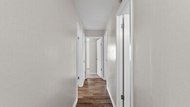 412 N Elm St in New Boston, TX - Building Photo - Building Photo