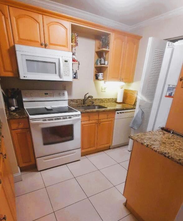 property at 15461 Lakes of Delray Blvd