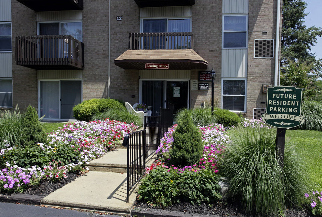 Top of the Hill Apartments in Feasterville, PA - Building Photo