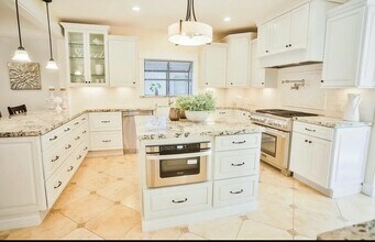21815 Rio Vista St in Hayward, CA - Building Photo - Building Photo