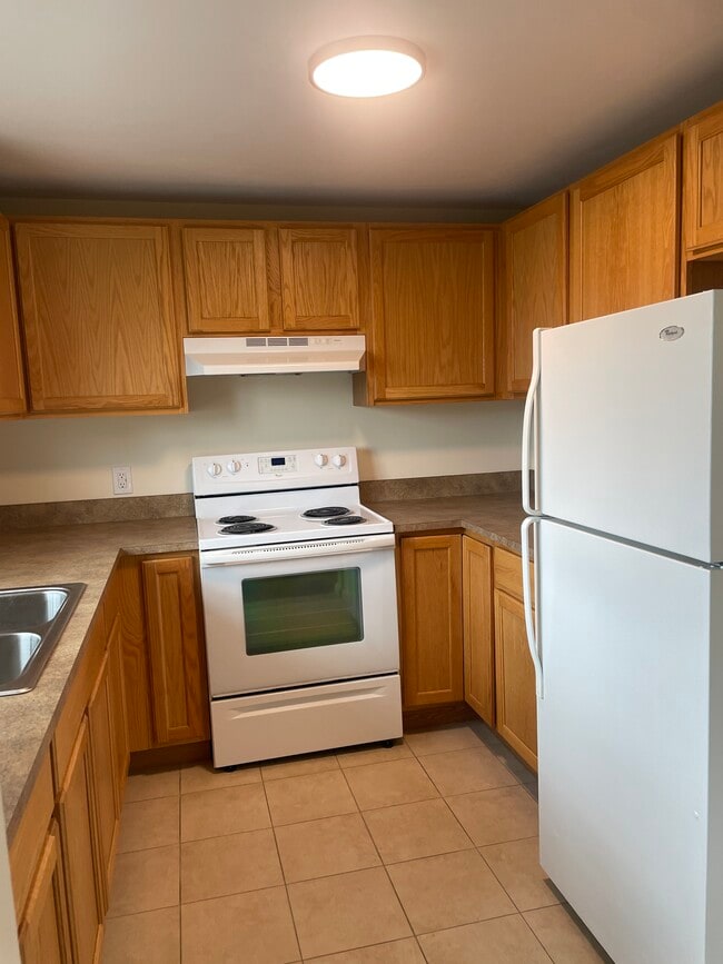 North Town Apartments in North Syracuse, NY - Building Photo - Building Photo