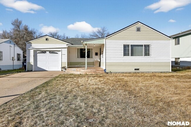 property at 1343 S Irving St