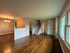 208 Fort Worth St in Hampton, VA - Building Photo - Building Photo