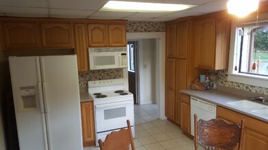 241 Hookers Gap Rd in Candler, NC - Building Photo - Building Photo