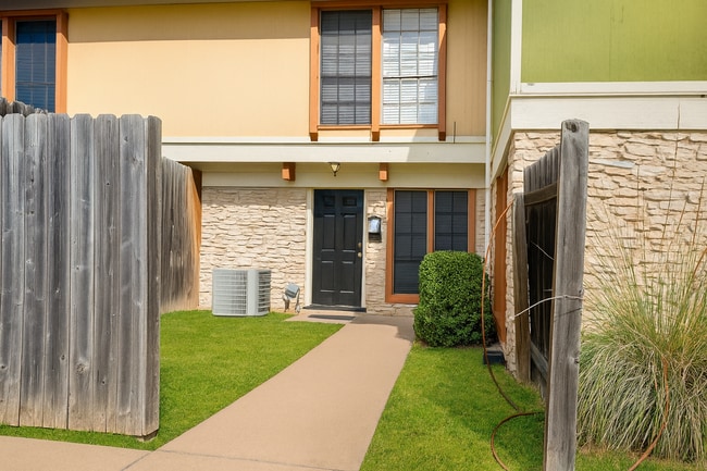 property at 7206 Creekside Dr