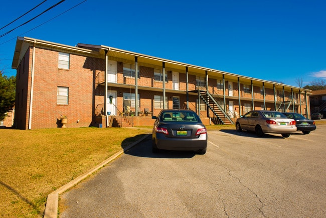 Eastside Apartments in Oneonta, AL - Building Photo - Building Photo