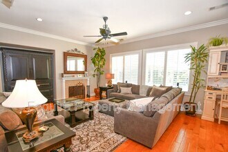 4786 Calle Descanso in Camarillo, CA - Building Photo - Building Photo