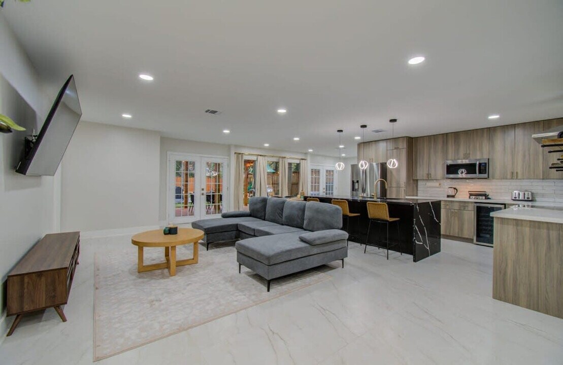 5539 Edith St in Houston, TX - Building Photo