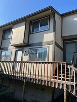 1820 Larch St in Kodiak, AK - Building Photo