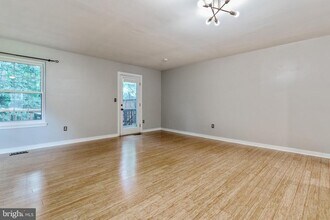 6414 Old Scotts Ct in Springfield, VA - Building Photo - Building Photo