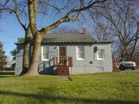 1814 Boxwood St in Saginaw, MI - Building Photo