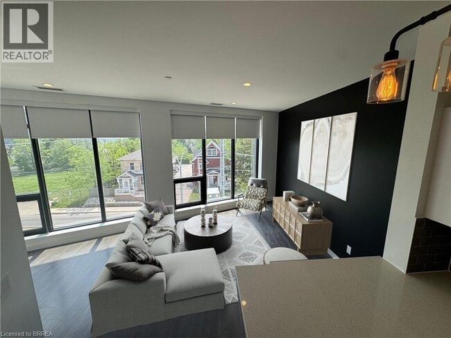 property at 690 King St W