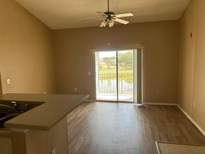 1218 Bermuda Lakes Ln in Kissimmee, FL - Building Photo - Building Photo