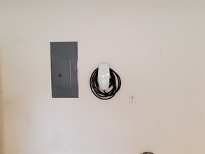 7143 Laguna Villas in Houston, TX - Building Photo - Building Photo