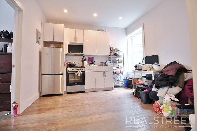property at 863 Knickerbocker Ave