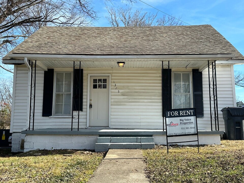 1315 School St in Columbia, TN - Building Photo