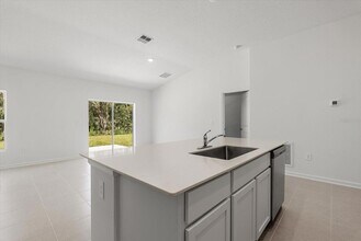 1377 Loxley Trl in Kissimmee, FL - Foto de edificio - Building Photo