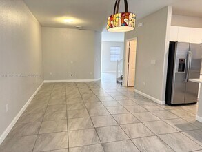 11941 SW 150th Pl in Miami, FL - Building Photo - Building Photo