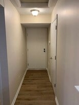 533 Aspen Glen Dr, Unit 311 in Cincinnati, OH - Building Photo