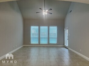 3309 Damsel Sauvage Ln in Lewisville, TX - Building Photo - Building Photo