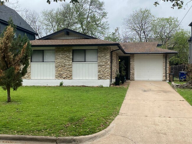 property at 2504 Southland Dr