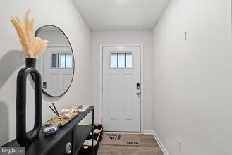 9715 Summerton Dr in Bowie, MD - Building Photo - Building Photo